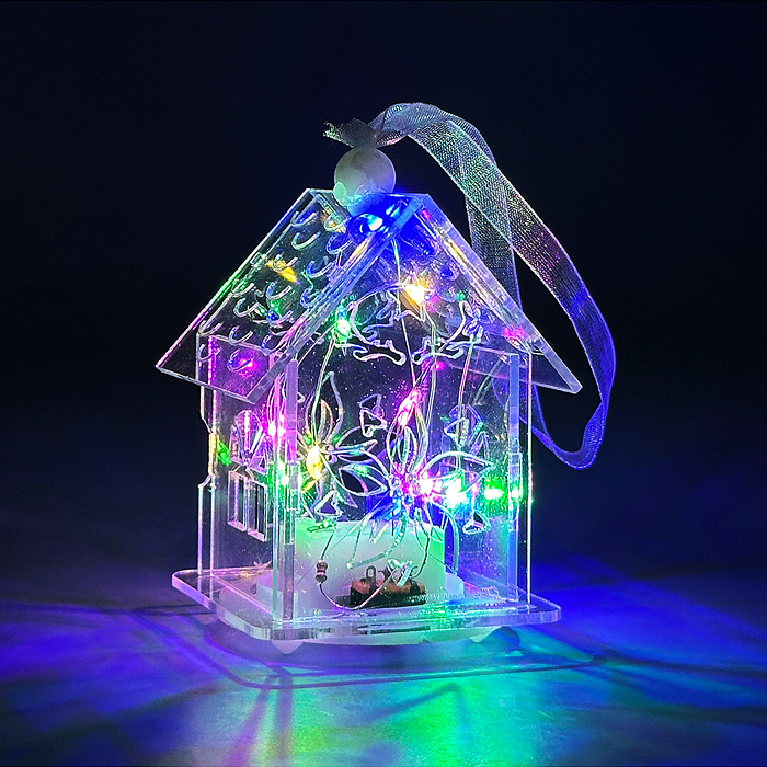 Фото к товару Электрогирлянда светящаяся S1812 "Домик" (6.5*5см) прозрачный Электрогирлянда светящаяся S1812 "Домик" (6.5*5см) прозрачный