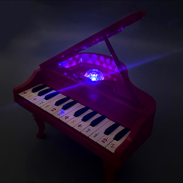 Фото к товару Пианино 8879B "Новогодний рояль" в коробке Пианино 8879B "Новогодний рояль" в коробке