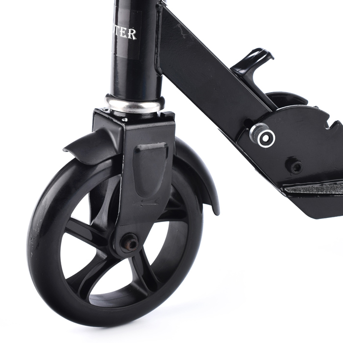 Фото к товару Самокат U038457Y 2-х кол., черный, PU/ 145 мм,ABEC 7, в коробке Самокат U038457Y 2-х кол., черный, PU/ 145 мм,ABEC 7, в коробке