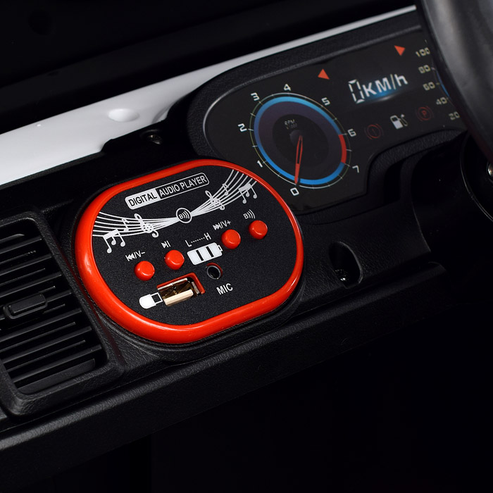 Фото к товару Электромобиль U023469Y "Профи" на аккумуляторе, с р/у управлением, в коробке (белый) Электромобиль U023469Y "Профи" на аккумуляторе, с р/у управлением, в коробке (белый)