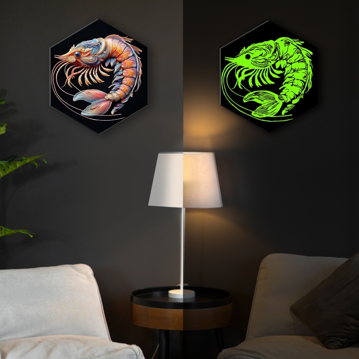 Картина по номерам 37х32 "Креветка" со светящейся краской черный холст Гексагон (17 цветов)