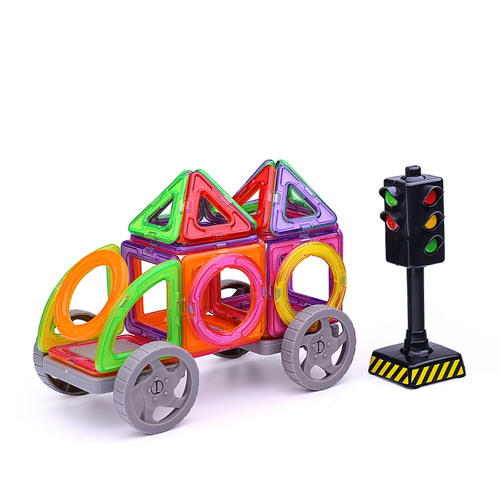 Конструктор магнитный MG0004 "Машина" (68 дет.) в пакете