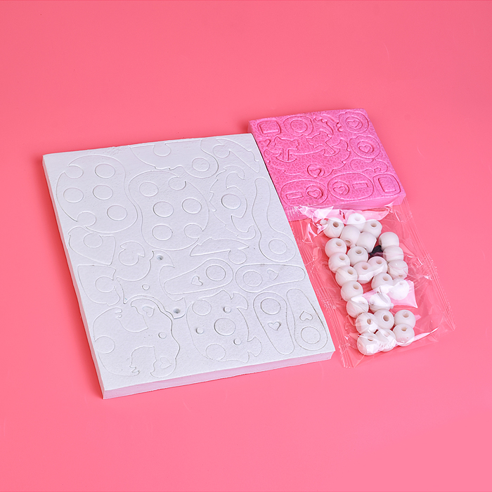 Фото к товару Конструктор SY1052 "Белый котик" (51 дет.) в коробке Конструктор SY1052 "Белый котик" (51 дет.) в коробке