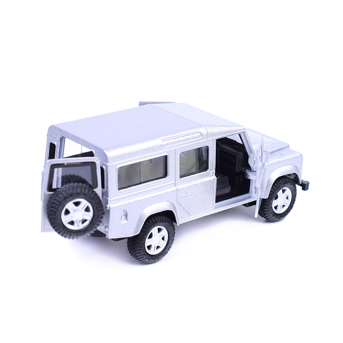 Машина металл Land Rover Defender 12 см, (двер, баг, серебристый) инерц, в коробке