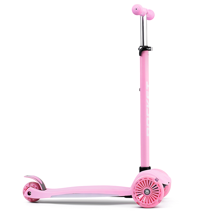 Фото к товару Самокат 3-х колесный ROCKET,колеса PU со светом, ABEC 7, розовый Самокат 3-х колесный ROCKET,колеса PU со светом, ABEC 7, розовый