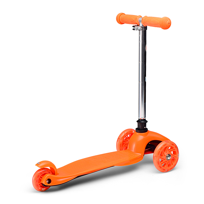 Фото к товару Самокат U026125Y оранжевый, 3-х колесный, в коробке Самокат U026125Y оранжевый, 3-х колесный, в коробке