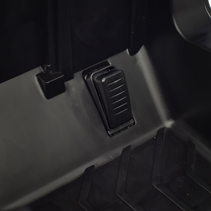 Электромобиль U023464Y "Спорт" на аккумуляторе, в коробке (белый)