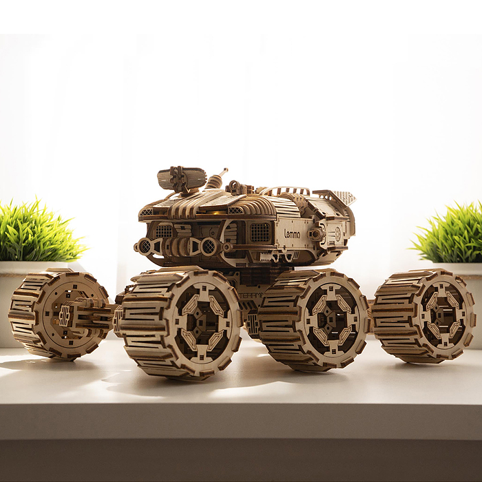 Модель Ночник. Марсоход "Террмаформатор-Hobos"