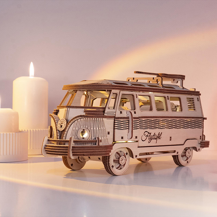Модель Ночник. Фургон "Флайтисфил"