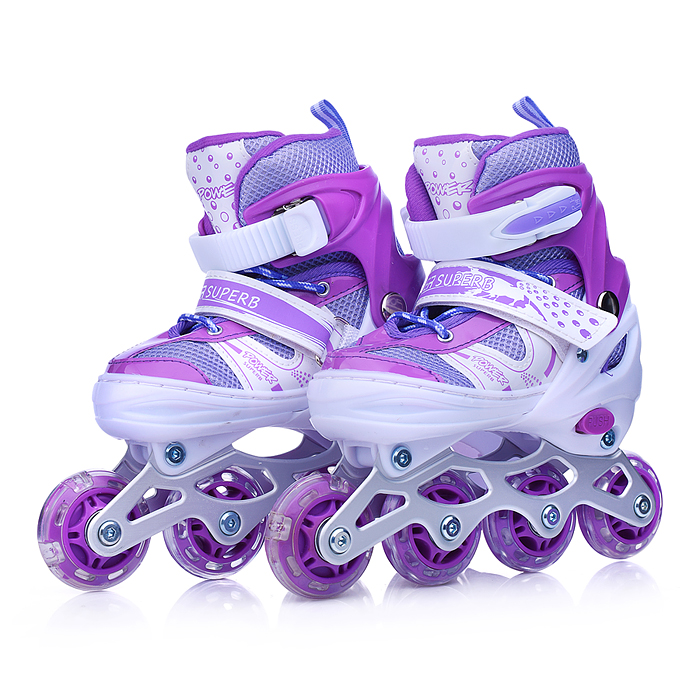 Фото к товару Ролики детские, размер M, фиолетовый (со шлемом и защитным снаряжением) Ролики детские, размер M, фиолетовый (со шлемом и защитным снаряжением)