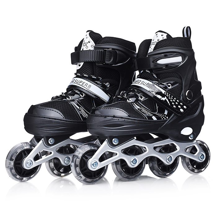 Ролики детские, размер M, черные (со шлемом и защитным снаряжением)