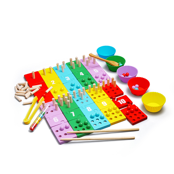 Фото к товару Игра развивающая D2258 "Разложи по картинке" Игра развивающая D2258 "Разложи по картинке"