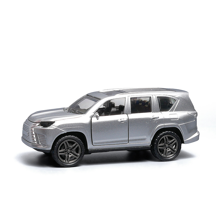 Серебристая инерционная машинка die-cast , 1:32, с люком