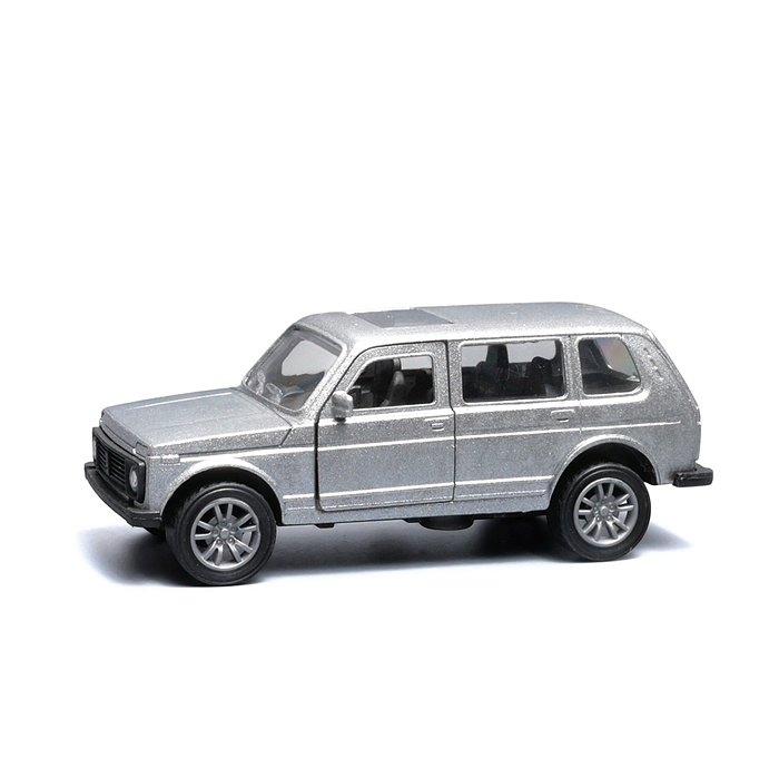Серебристая инерционная машинка вид А die-cast , 1:32