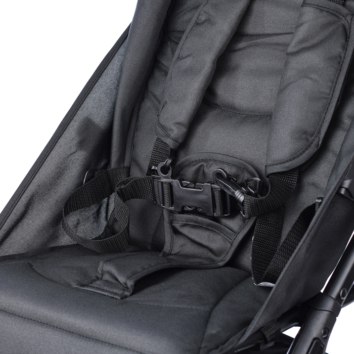 Фото к товару Коляска прогулочная Prammy Black, черный Коляска прогулочная Prammy Black, черный