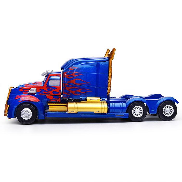 Робот W8836C "Трак"в коробке